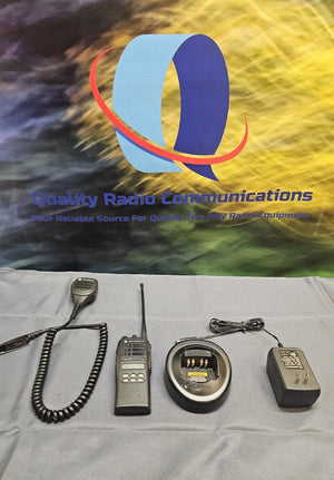 Motorola HT1250 403-470 MHz UHF Two Way Radio w Charger AAH25RDF9AA5AN