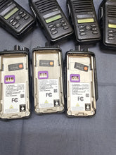 Load image into Gallery viewer, 40 Motorola MOTOTRBO XPR3500e 403-512 MHz UHF Two Way Radio AAH02RDH9VA1AN AMA
