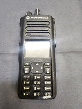 Load image into Gallery viewer, Motorola XPR7550e 403-512 MHz UHF Two Way Radio w Charger AAH56RDN9WA1AN
