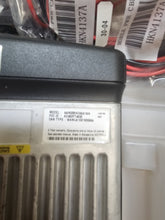 Load image into Gallery viewer, NEW in Box Motorola CDM750 UHF 403-470MHz 40 Watt AAM25RKC9AA1AN
