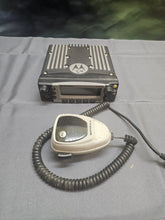 Load image into Gallery viewer, Motorola XTL5000 Silver XTL Head 800 MHz P25 9600 kb Two Way Radio M20URS9PW1AN

