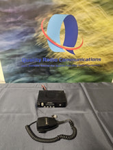 Load image into Gallery viewer, Motorola PM400 438-470 MHz UHF 25w Two Way Radio w Mic AAM50RNF9AA3AN
