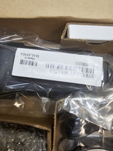 Load image into Gallery viewer, NEW IN BOX Motorola DTR700 DTS150NBDLAA 900Mhz Two Way Radio w Charger &amp; Antenna
