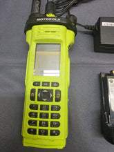 Load image into Gallery viewer, MOTOROLA APX 7000 XE VHF 7-800 P25 TDMA Two Way Radio H49TGD9PW1AN LOADED
