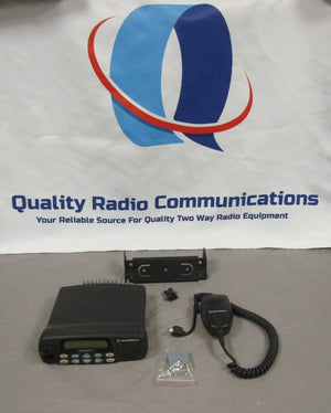 Motorola CDM1550 LS+ 403-470 MHz UHF Two Way Radio w Mic AAM25RKF9DP6AN