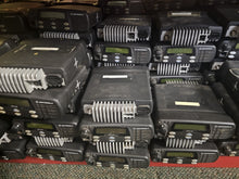 Load image into Gallery viewer, Lot of 100 Motorola CDM1250 136-174 MHz VHF 45W Two Way Radio AAM25KKD9AA2AN
