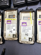 Load image into Gallery viewer, 25 Motorola MOTOTRBO XPR3500e 403-512 MHz UHF Two Way Radio AAH02RDH9VA7AN AMA
