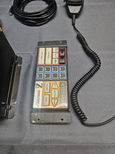 Load image into Gallery viewer, Code 3 Z3 Controller w Wire Harness Control Head and Mic
