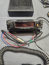 Load image into Gallery viewer, EF Johnson 242-5M70 Viking VM600 800 MHz P25 PHASE II Two Way Lightning Radio
