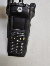 Load image into Gallery viewer, Motorola APX6000 P25 800 MHz Two Way Radio H98UCH9PW7AN
