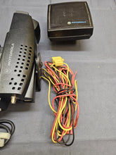 Load image into Gallery viewer, MOTOROLA CONVERTACOM XTS/MTP VEHICULAR ADAPTER NTN8560 N2001A W MIC SPEAKER
