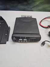 Load image into Gallery viewer, Motorola CDM750 36-42 MHz Low Band 60w Two Way Radio w Mic AAM25CKC9AA1AN
