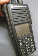 Load image into Gallery viewer, FOUR Motorola MotoTRBO XPR7550 UHF 403-512 MHz Two Way Radio AAH56RDN9KA1AN
