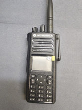 Load image into Gallery viewer, Motorola MOTOTRBO 136-174 MHz VHF XPR7550e Two Way Radio with Capacity Plus
