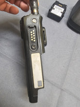 Load image into Gallery viewer, Harris XL-185 Two Way Radio 700/800 Two Way Radio XS-PPS1M XL-185P P25 PHASE II
