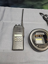 Load image into Gallery viewer, Motorola HT1250 403-470 MHz UHF Two Way Radio w Charger AAH25RDF9AA5AN

