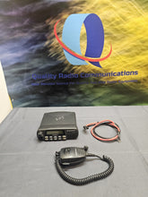 Load image into Gallery viewer, Motorola CDM1550 LS+ 136-174 MHz 45 Watt VHF Two Way Radio AAM25KKF9DP6AN w Mic
