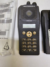 Load image into Gallery viewer, Motorola PR400 Two Way Radio 64 CH 146-174 MHZ VHF Full Keypad AAH65KDH9AA4AN
