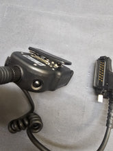 Load image into Gallery viewer, EF JOHNSON KENWOOD VIKING VP900 R5893600160 Two Way Radio Speaker Mic
