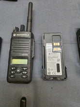 Load image into Gallery viewer, Lot of 10 Motorola MOTOTRBO XPR3500e 403-512MHz UHF Two Way Radio AAH02RDH9VA1AN
