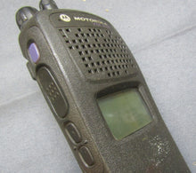Load image into Gallery viewer, Motorola XTS2500 136-174 MHz VHF P25 Two Way Radio H46KDD9PW5BN w Charger
