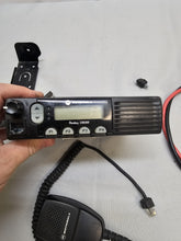 Load image into Gallery viewer, Motorola Radius CM300 438-470 MHz UHF 40 WATT Two Way Radio AAM50RPF9AA1AN w Mic
