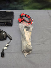 Load image into Gallery viewer, Motorola MOTOTRBO XPR5550e 403-470Mhz UHF 45W Two Way Radio AAM28QPN9WA1AN
