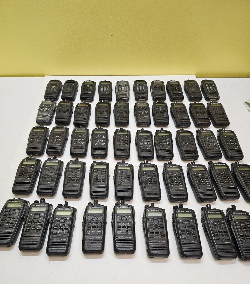 Lot 50 Motorola MOTOTRBO XPR6580 Two Way Radio 806-941 MHz AAH55UCH9LB1AN 800MHz