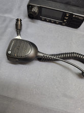 Load image into Gallery viewer, Motorola MOTOTRBO XPR5550e 403-470Mhz UHF 45W Two Way Radio AAM28QPN9WA1AN
