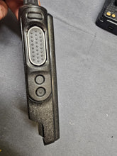 Load image into Gallery viewer, Motorola MotoTRBO XPR7550e UHF 403-512MHz Two Way Radio AAH56RDN9RA1AN w Charger
