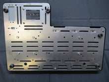 Load image into Gallery viewer, Motorola HTN9005 Six Bank Charger for HT1250 HT1550 HT750 Two Way Radio HTN9005D
