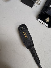 Load image into Gallery viewer, MOTOROLA Si 500 for APX RADIO VIDEO SPEAKER MICROPHONE BODY CAMERA N7001A
