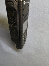 Load image into Gallery viewer, One Motorola MotoTRBO XPR7550 UHF 403-512 MHz Two Way Radio w Connect PLUS

