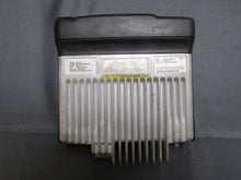 Load image into Gallery viewer, Motorola CDM1250 AAM25KHD9AA2AN VHF 136-174MHZ 25W Mobile Two Way Radio
