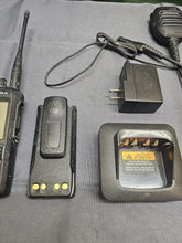 Load image into Gallery viewer, Motorola MOTOTRBO R7 403-512 MHz UHF Two Way Radio w Charger AAH06RDN9WA1AN
