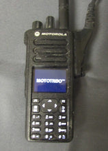 Load image into Gallery viewer, Lot of FOUR Motorola XPR7550e 403-512 MHz UHF Two Way Radio AAH56RDN9WA1AN
