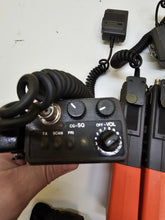 Load image into Gallery viewer, FIVE Bendix King EPV499SN 403-457 MHz UHF Two Way Radios EPV
