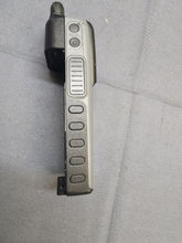 Load image into Gallery viewer, Harris XG-75 EVXG-PB78B Phase II 2 TDMA P25 Trunking 800 MHz Two Way Radio
