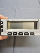 Load image into Gallery viewer, 4 Motorola XTL5000 Silver XTL Head 800 MHz P25 Two Way Radio M20URS9PW1AN
