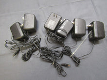Load image into Gallery viewer, Lot of SIX Working UHF Motorola HT750s 450-512Mhz Two Way Radios AAH25SDC9AA3AN
