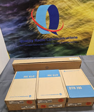 Load image into Gallery viewer, 6 NEW IN BOX Motorola DTR700 DTS150NBDLAA 900Mhz Two Way Radio w Six Bank Charge
