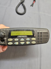 Load image into Gallery viewer, Motorola CDM1550 LS 136-174 MHz 40 Watt VHF Two Way Radio AAM25KKF9DU6AN w Mic
