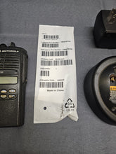 Load image into Gallery viewer, Motorola HT1250 403-470 MHz UHF Two Way Radio w Charger AAH25RDF9AA5AN
