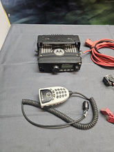 Load image into Gallery viewer, Motorola XTL1500 136-174 MHz VHF P25 Two Way Radio w DTMF Mic M28KSS9PW1AN
