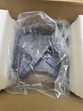 Load image into Gallery viewer, NEW Harris Momentum HD-CH4P Six Bank Charger for HDP250 HPD-250 Two Way Radios
