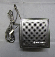 Load image into Gallery viewer, Motorola XTL2500 800Mhz P25 Mobile Two Way Radio with Microphone M21URM9PW1AN
