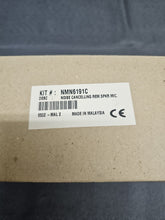 Load image into Gallery viewer, NEW in BOX OEM Motorola NMN6191C Speaker Microphone for HT1000 XTS3000 XTS5000
