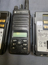 Load image into Gallery viewer, Lot of 6 Motorola MOTOTRBO XPR3500e 403-512 MHz UHF Two Way Radio AAH02RDH9VA1AN
