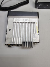 Load image into Gallery viewer, Motorola MOTOTRBO XPR5550 450-512 MHz UHF Two Way Radio AAM28TRN9KA1AN w Mic
