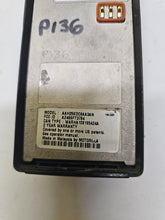 Load image into Gallery viewer, MOTOROLA HT750 136-174 MHz VHF 16ch TWO WAY RADIO AAH25KDC9AA3AN

